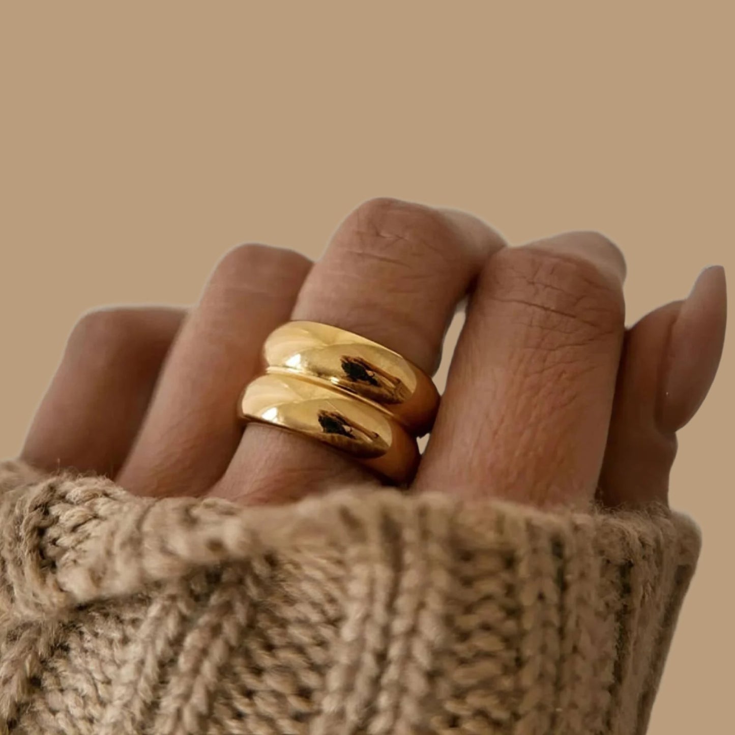 FINGER RING